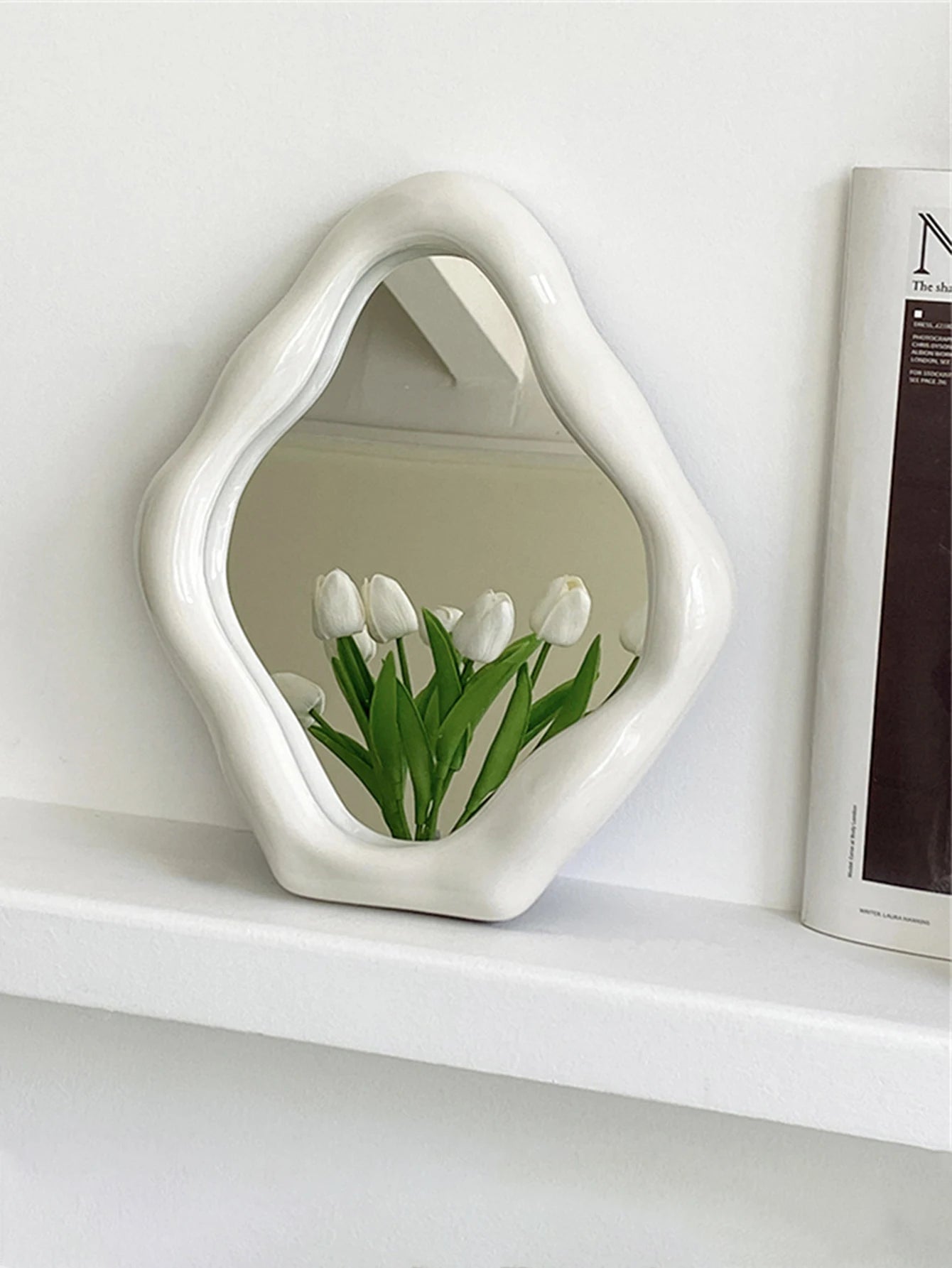 Irregular vintage dresser mirror high color French makeup mirror bedroom desktop decorative ornaments