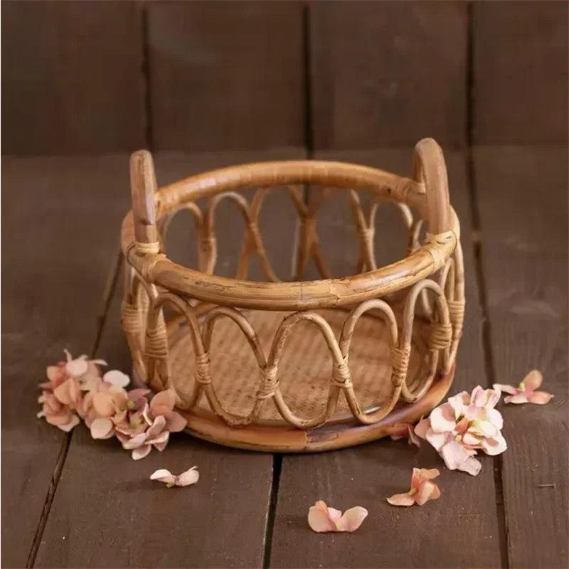 "Handwoven Rattan Baby Basket – Newborn Photo Prop for Studio Sessions & Baby Posing"